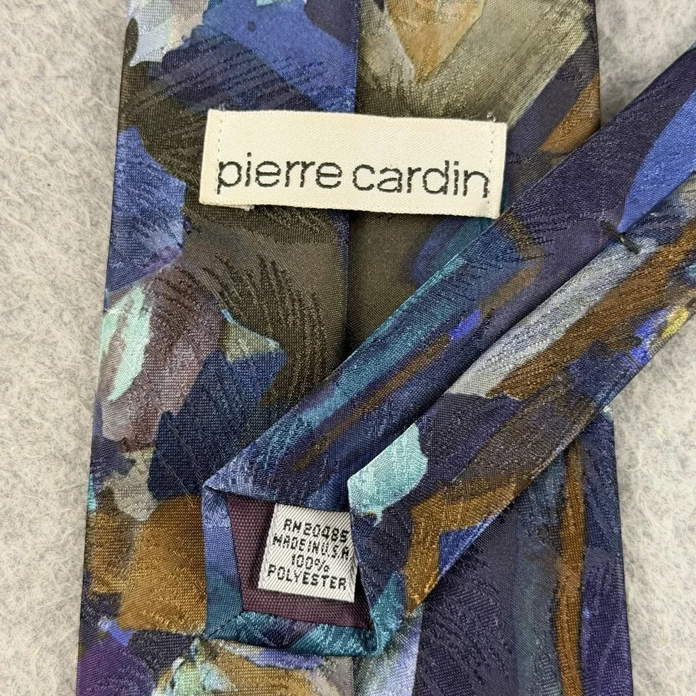 Vintage Pierre Cardin Abstract Blue Purple Polyester Neck Tie USA 56x3.75